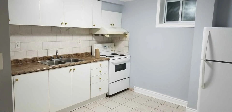 2 Beds 1 Bath - Apartment - photo 3