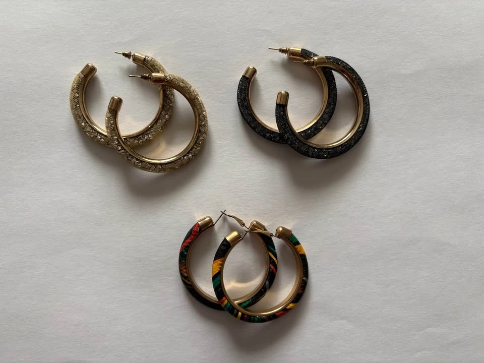 3 Pairs Hoop Earrings - Gold, Black & Multicolor - photo 2