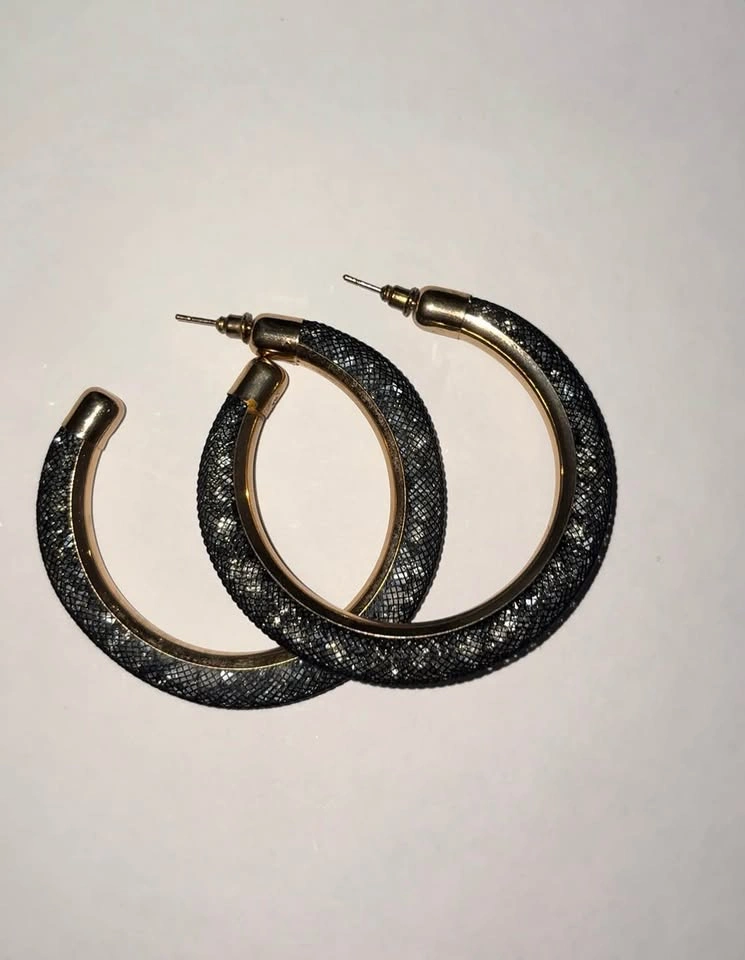 3 Pairs Hoop Earrings - Gold, Black & Multicolor - photo 4