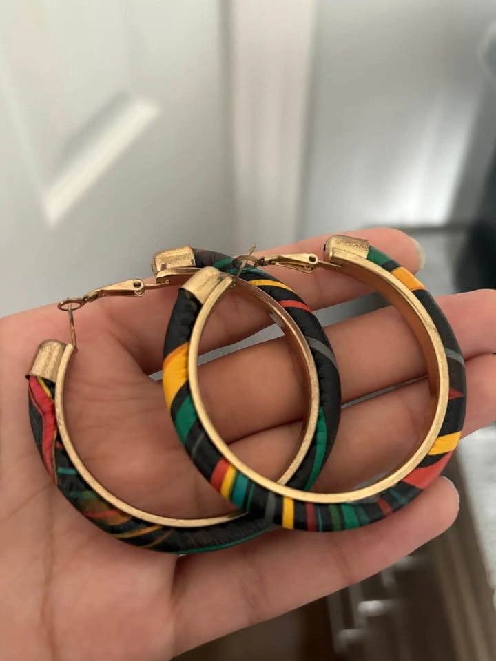 3 Pairs Hoop Earrings - Gold, Black & Multicolor - photo 5