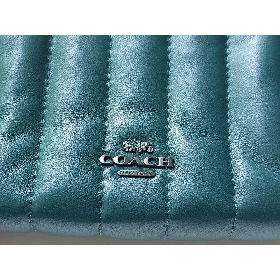 Coach Cosmetic Case 17 Puffy Leather Quilted Pouch Forest Green - photo 5