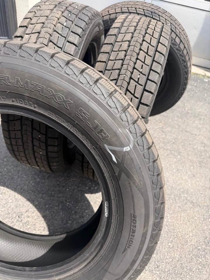 Dunlop Winter Maxx SJ8 Tires 235/65R17 4 tires - photo 4