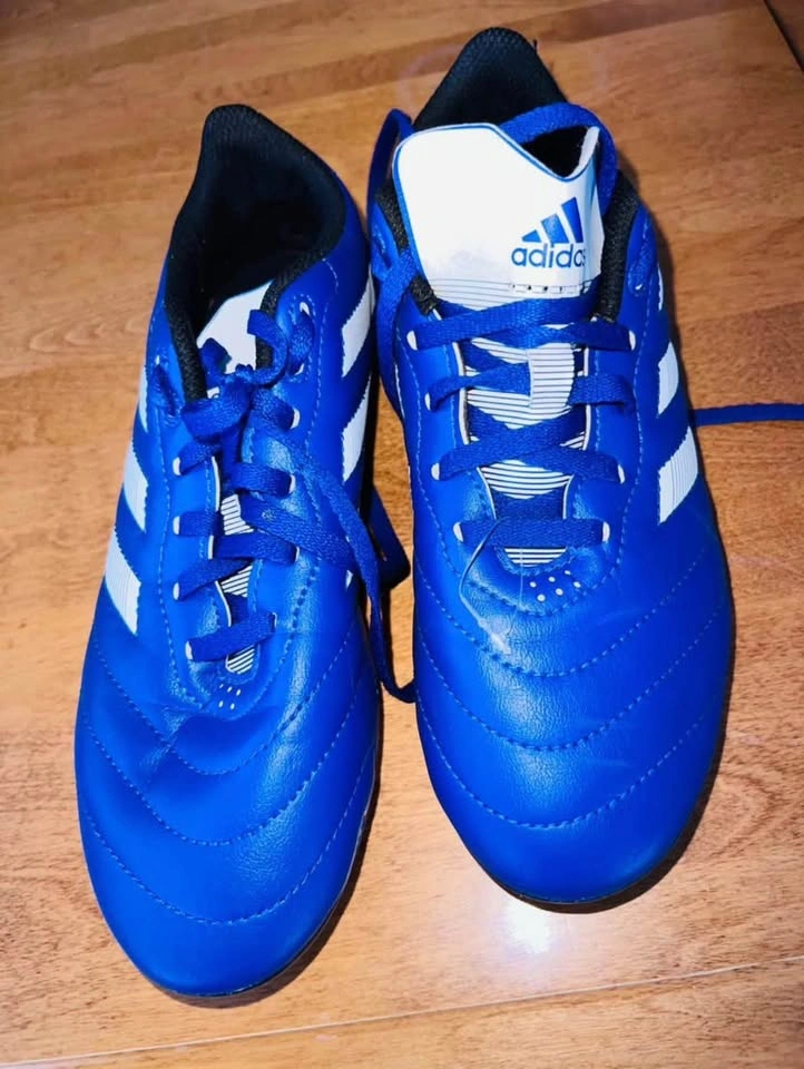 Unisex Adidas Baseball Shoes (Size US 5) - photo 2