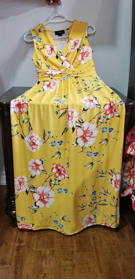 Cute Yellow Floral Maxi Summer Dress