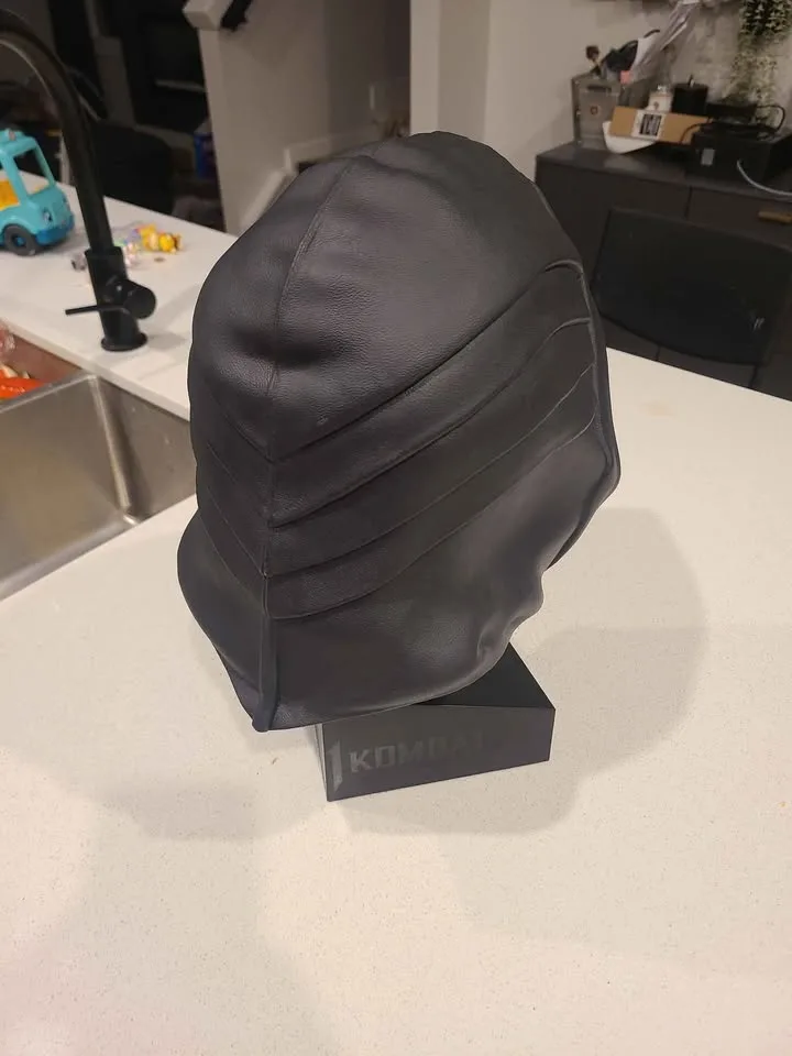 Normal kombat 11 collectors edition (statue only) image indicator(3)