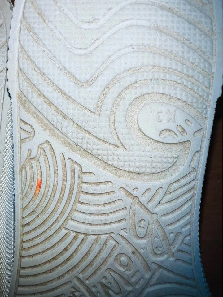 Kids Girls Blowfish Malibu Water Shoes Size K3 Silver Metallic - photo 5