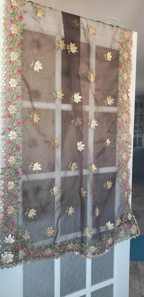 Brown Organza Dupatta with Gota Patti Work - photo 4