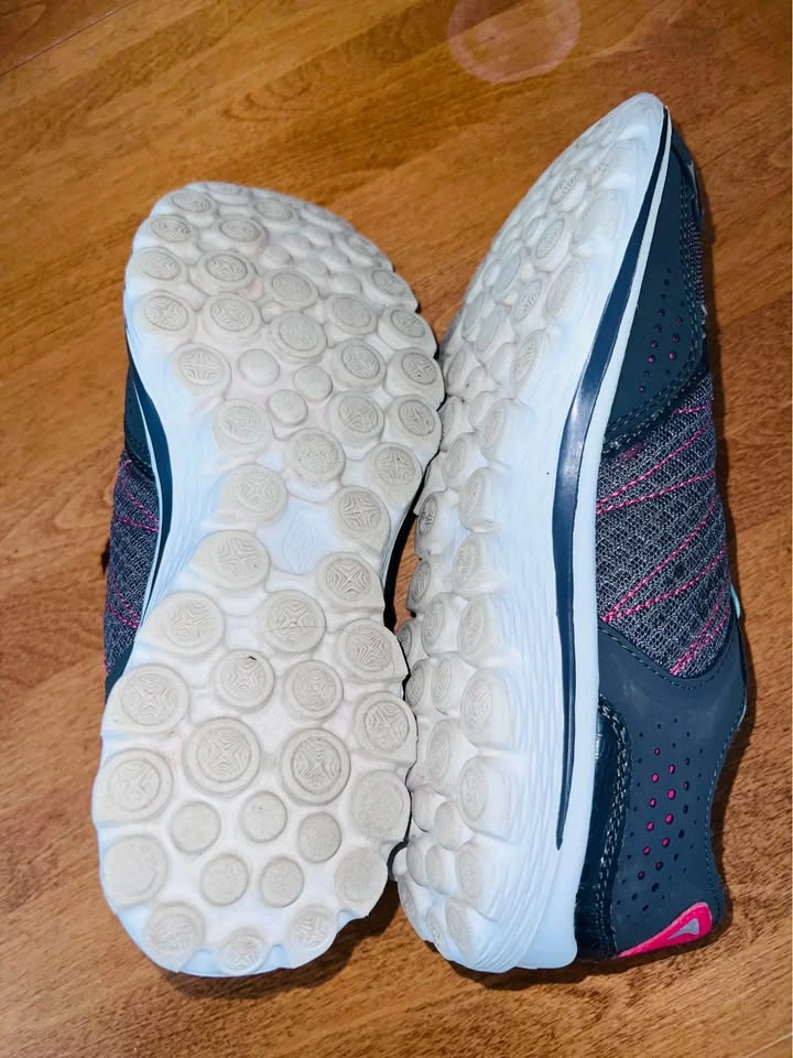 Women’s US 4 Skechers Go Walk Flash Shoes SN 13960 - photo 4