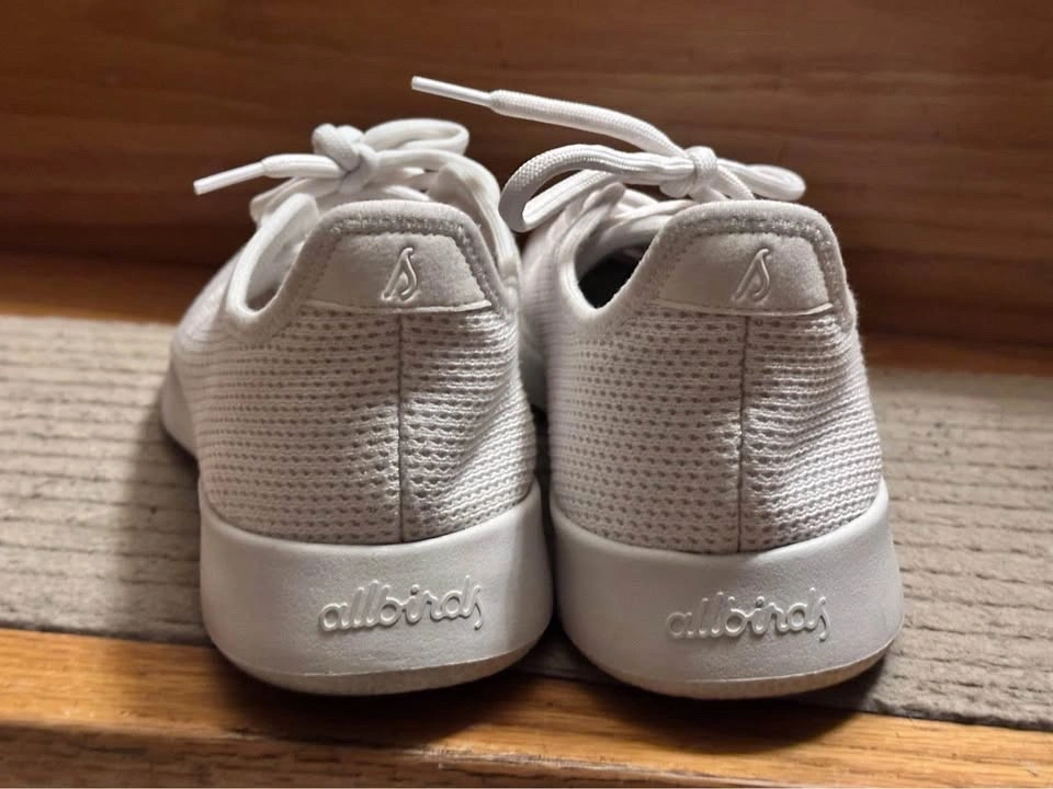 Allbirds Women's Tree Runners Size 10 - photo 2