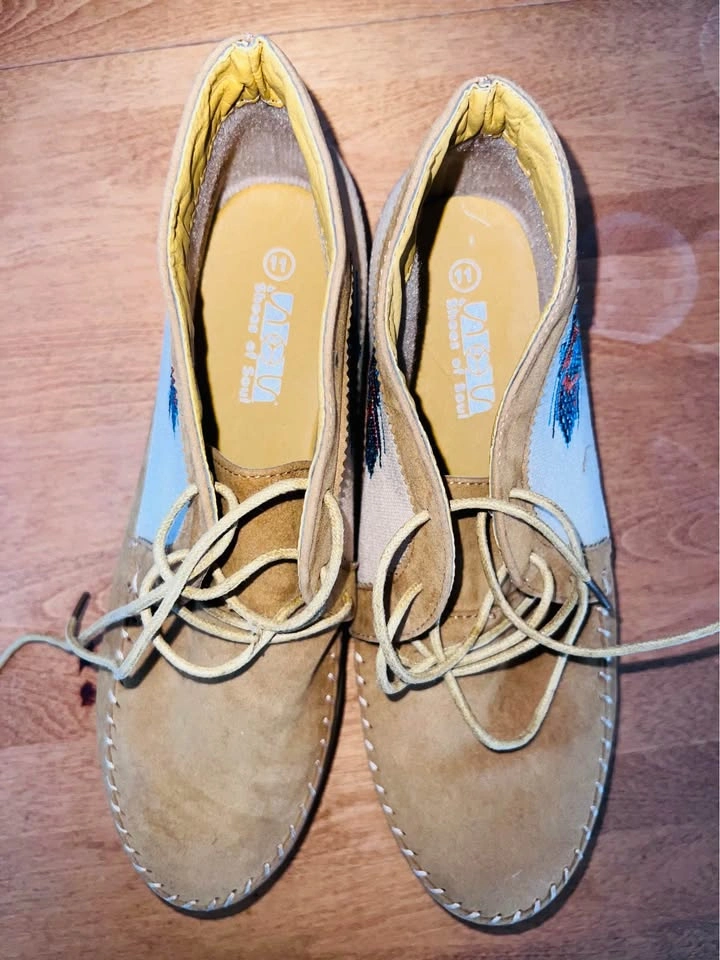 Women’s US 11 Leather Boots (Shoes of Soul) - photo 3