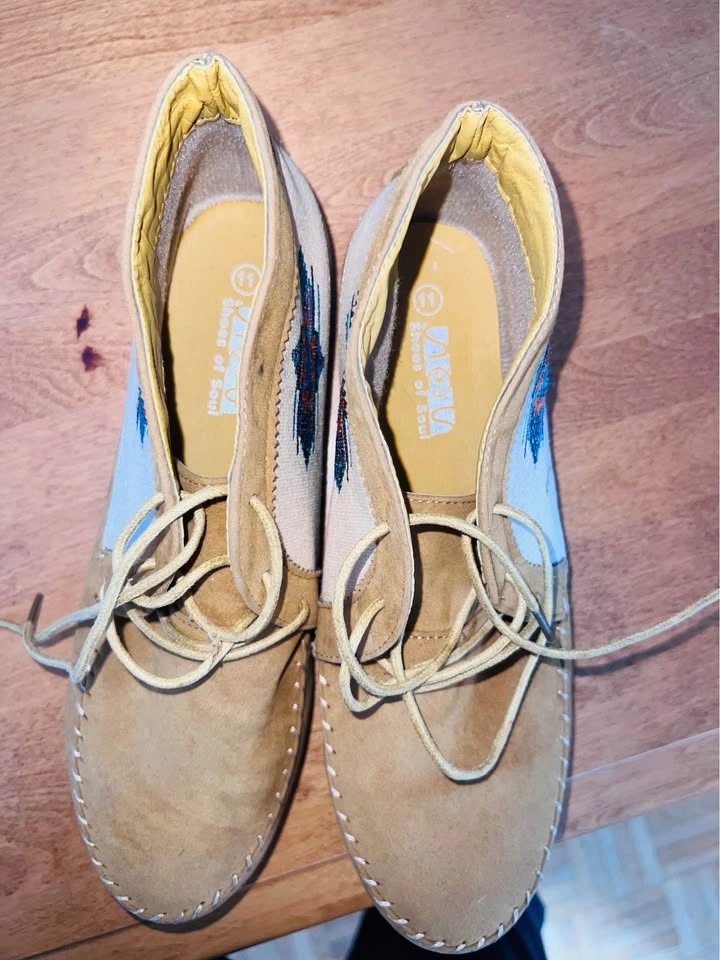 Women’s US 11 Leather Boots (Shoes of Soul) - photo 4