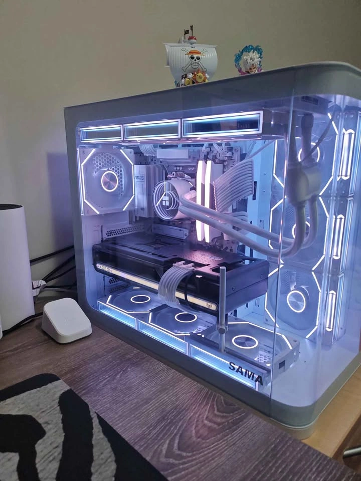 Sapphire Nitro+ Rx 7700xt - photo 2