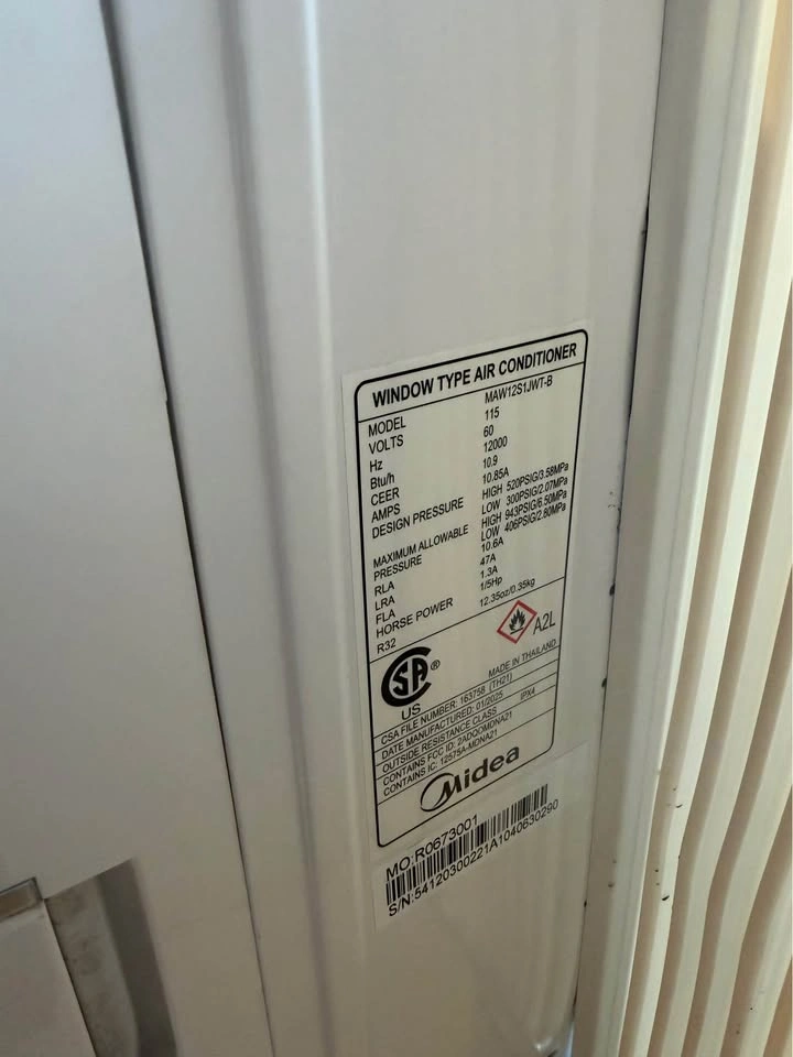 Midea Smart Window Air Conditioner 12000 BTU - photo 2