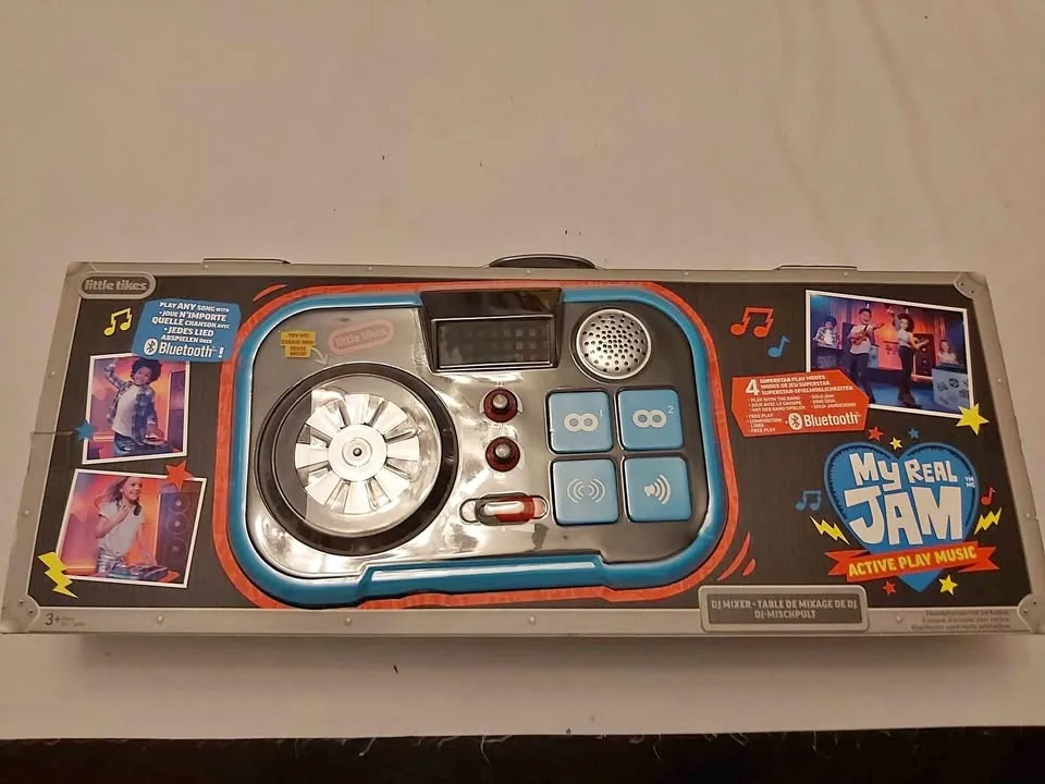 Little Tikes ( My Real Jam ) Dj set for kids thumbnail