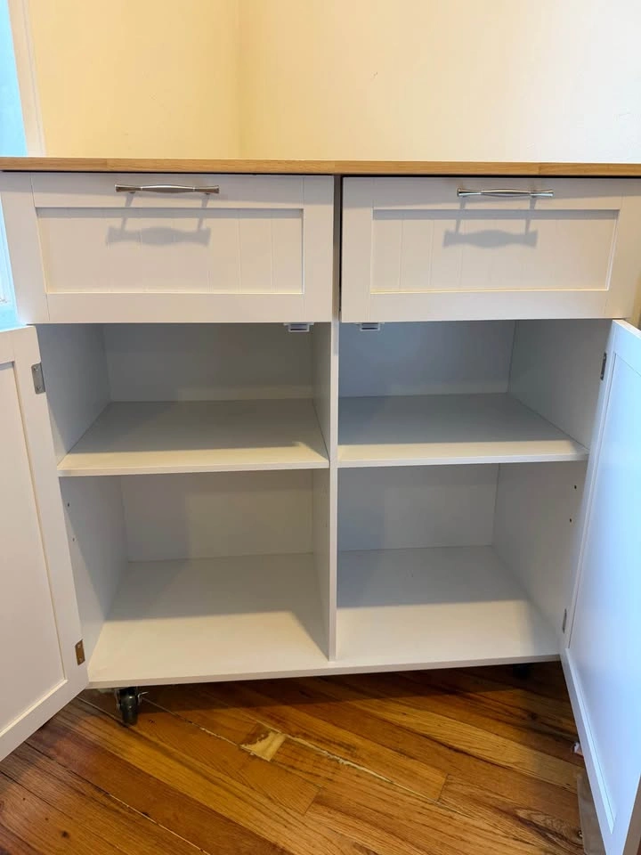 Kitchen Island Cart wheels / storage / free silverware organizer - photo 4