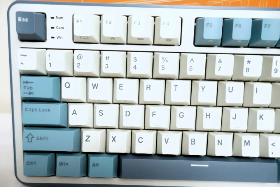 New ROYAL KLUDGE S98 Wireless Mechanical Keyboard w/ Display - photo 3