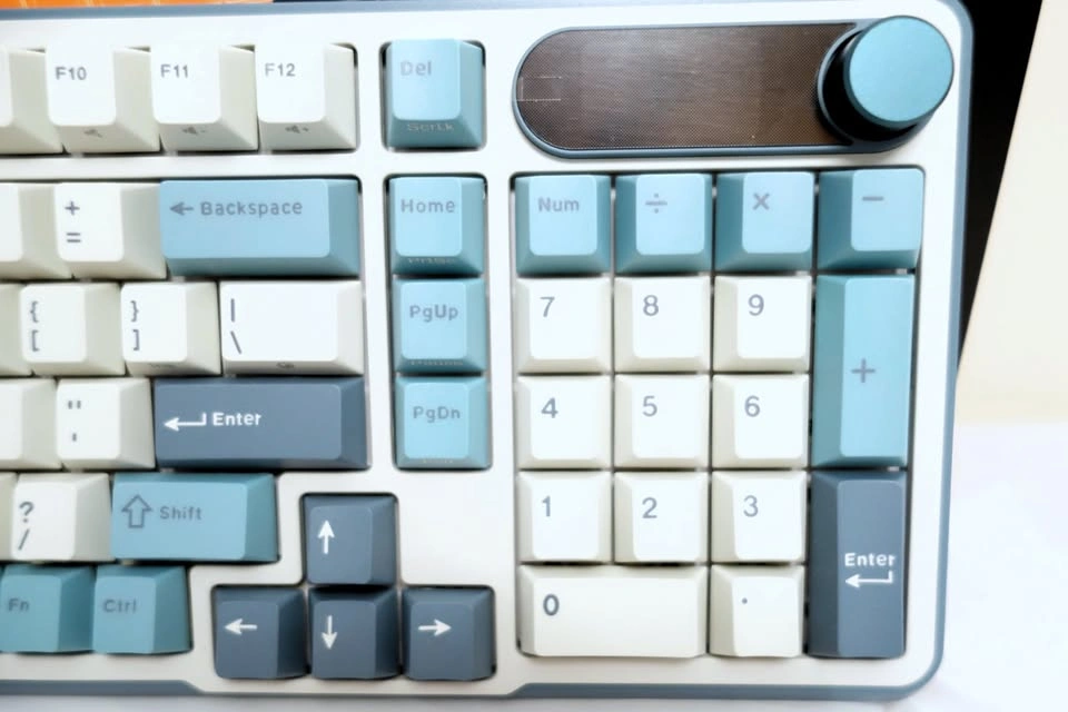 New ROYAL KLUDGE S98 Wireless Mechanical Keyboard w/ Display - photo 5