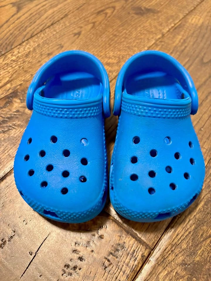 Crocs Classic Blue Size C5