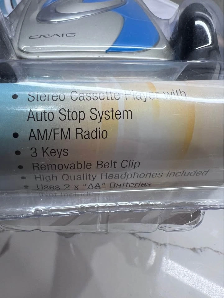 Craig CS2301A AM/FM Radio Stereo Cassette Player w/ Headphones - photo 4