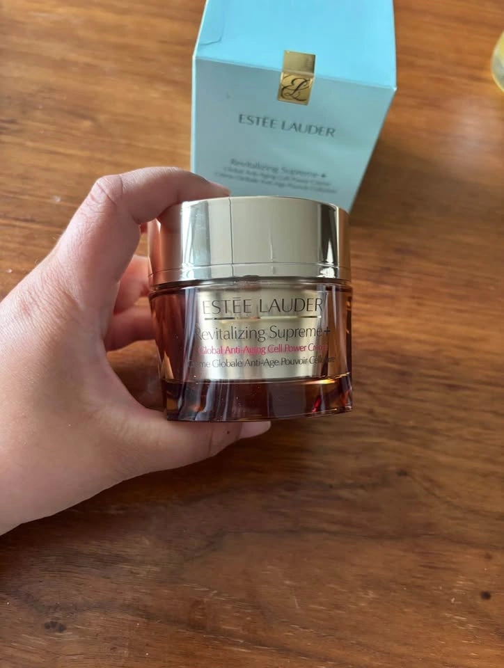 Estee Lauder Revitalizing Supreme+ Anti-Aging Cream 75ml - photo 4