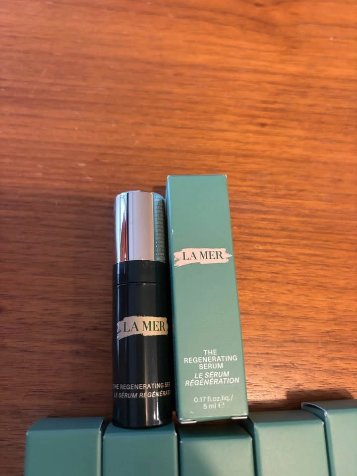 La Mer Regenerating Serum Samples 30ml (Full Size) - photo 3