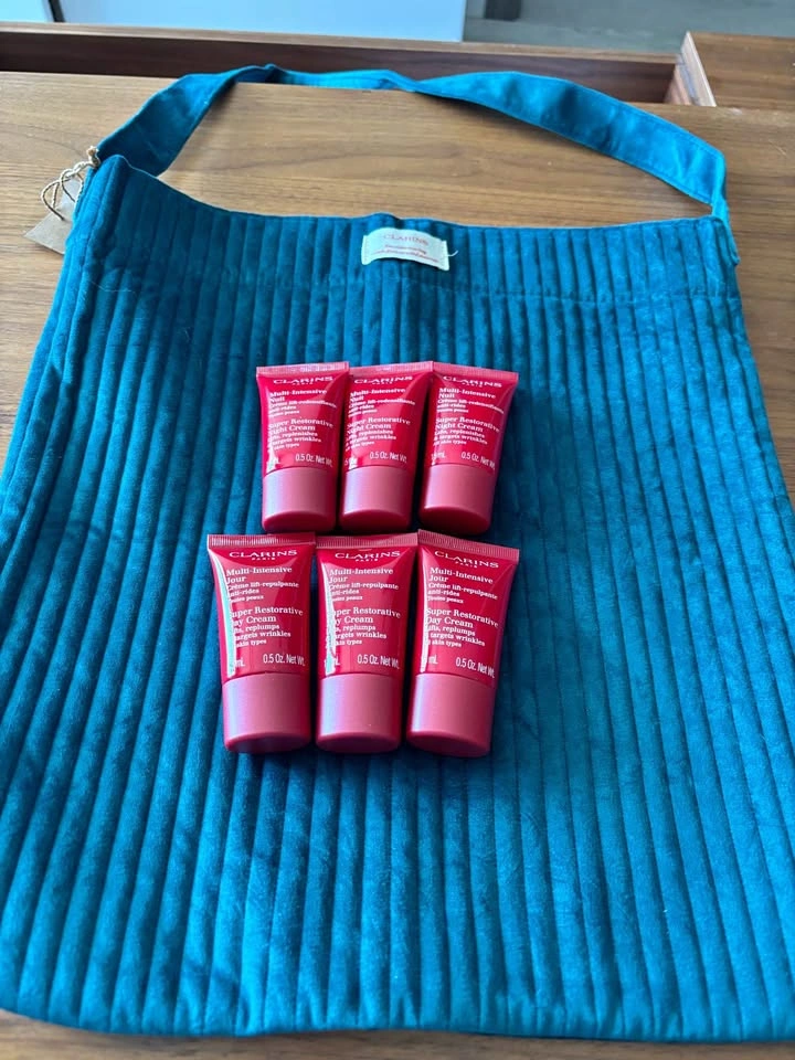 Clarins Super Restorative Face Cream Set (Day & Night)