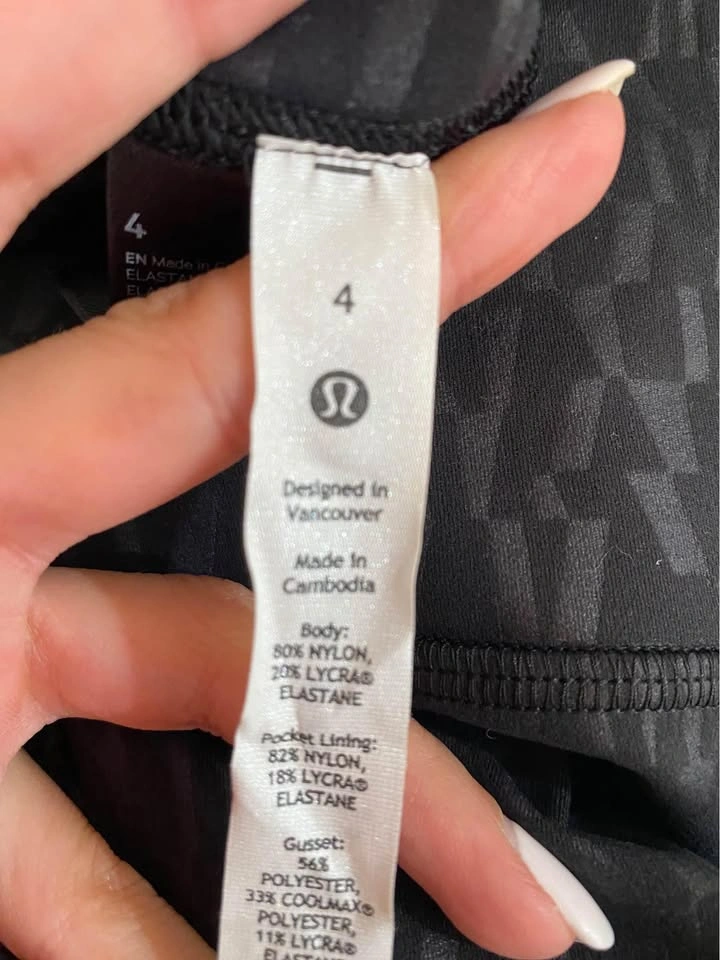 Lululemon Pants - Size 4 - photo 4