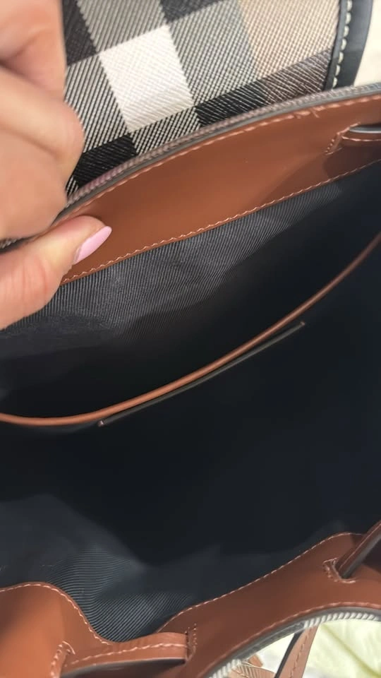 Burberry backpack (authentic) - photo 4