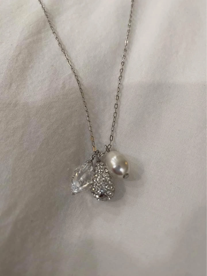 Swarovski Necklace (pearl and crystals) - photo 2