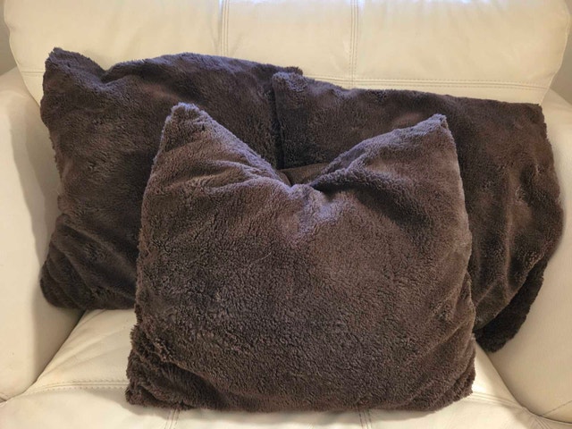 SET OF 3: Luxe Pier 1 Imports Faux Fur Pillows – Chocolate Brown - photo 5