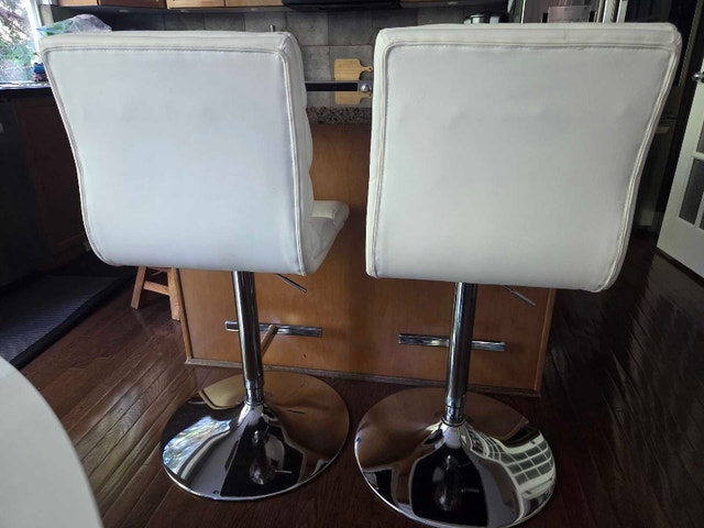 Pair of Whalen Regent Adjustable Barstools
