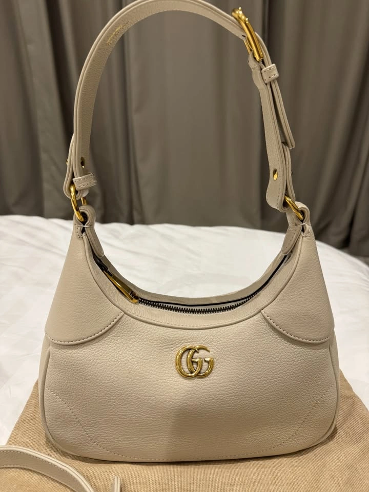 Gucci Leather Handbag - photo 2