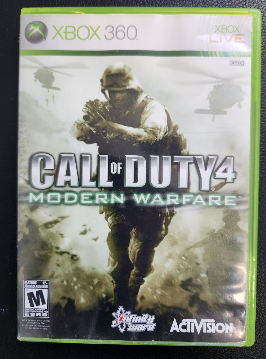 Call of Duty 4: Modern Warfare (Xbox 360, 2007) w/ Manual