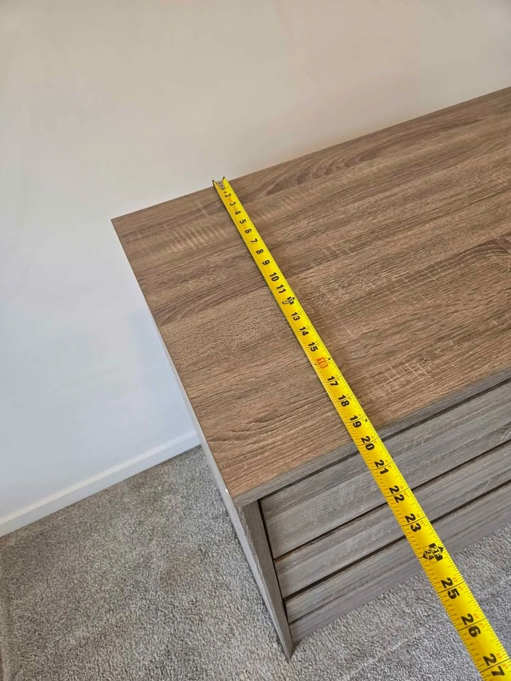 Grey Faux Wood 4-Drawer Dresser - photo 3