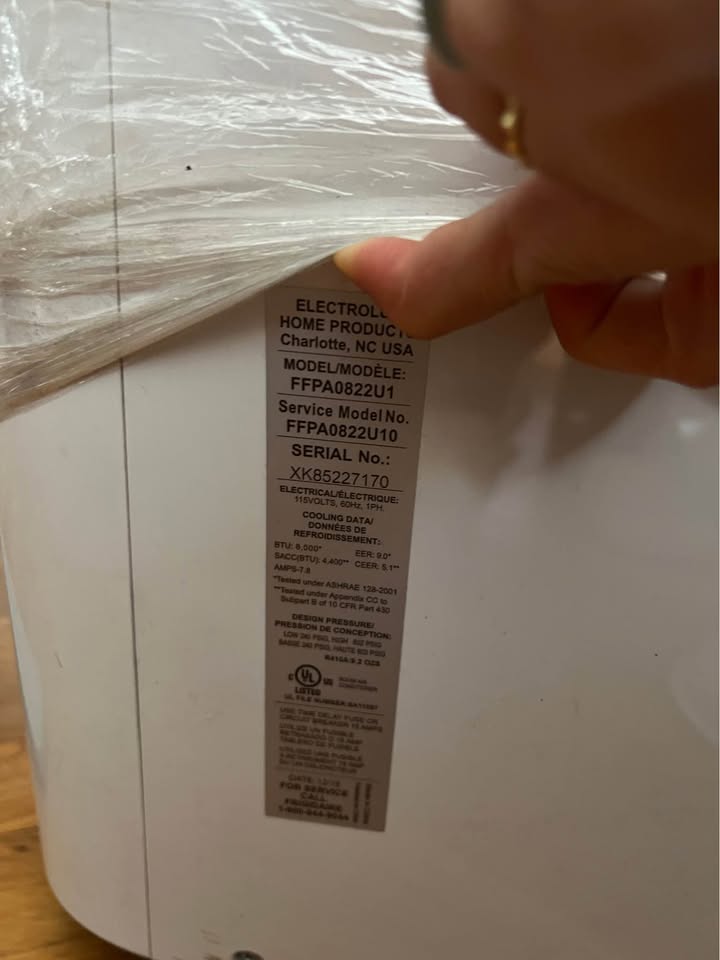 Frigidaire 8,000 BTU Portable Room Air Conditioner - photo 3