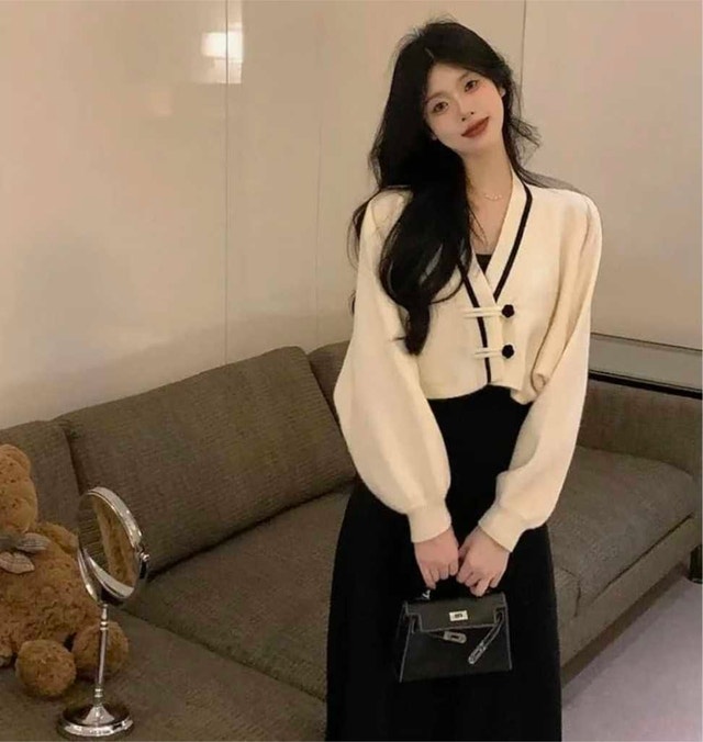 Women Autumn V-Neck Knitwear - photo 2