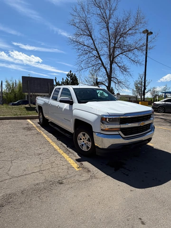 2019 Chevrolet Silverado 1500 Crew Cab - photo 2