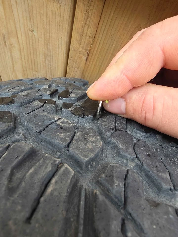 F-150 LT245/70R17 Tires & Steel Rims - 2 Toyos + 2 KO2s - photo 3