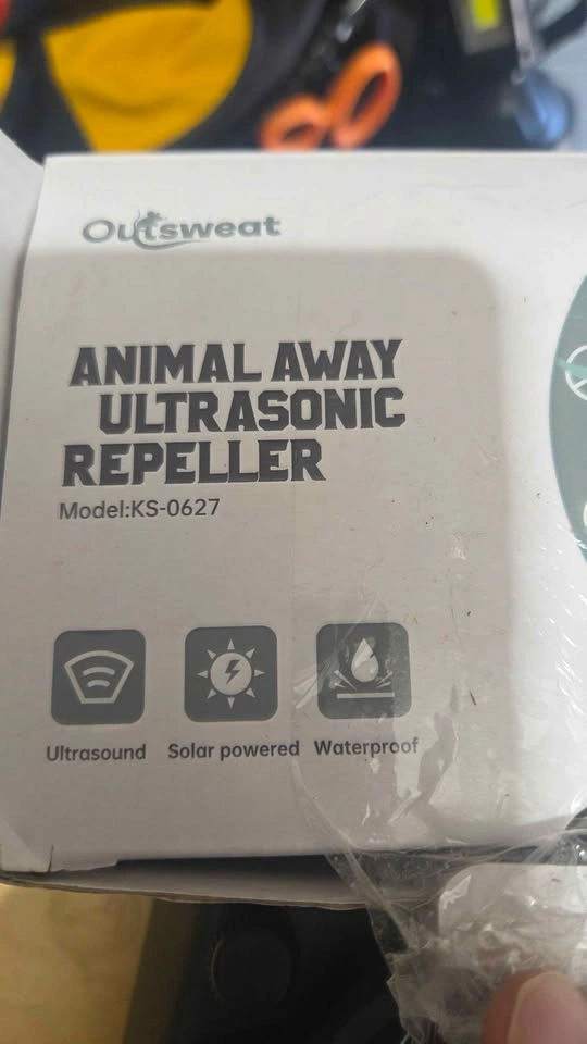 Outsweat Animal Away Ultrasonic Repeller - photo 2