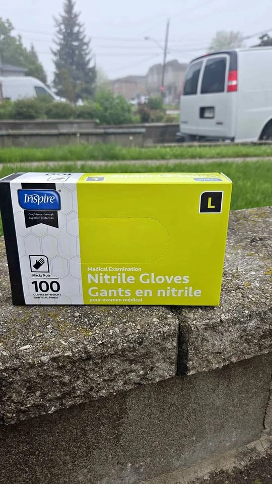 Inspire Nitrile Gloves Large 100 Count Black
