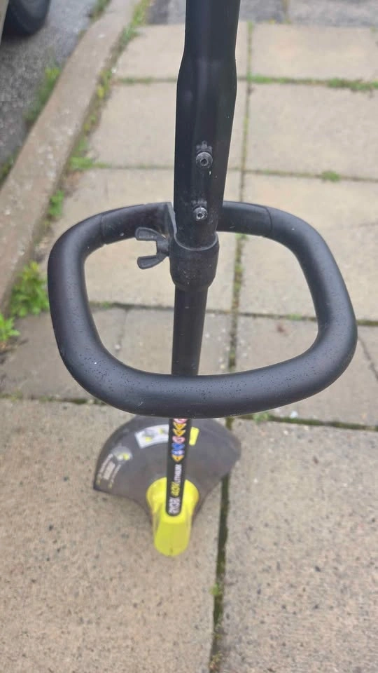Ryobi 40V String Trimmer RY40204 (tool only) - photo 2