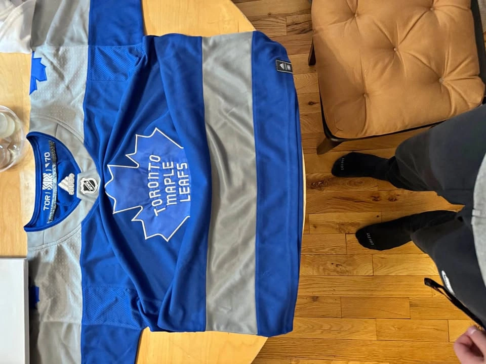 Toronto Maple Leafs Reverse Retro Jersey Size 50
