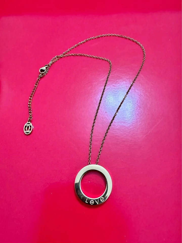 Love necklace