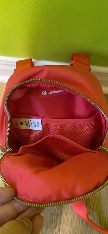 Brand new lululemon city adventure backpack micro - photo 3