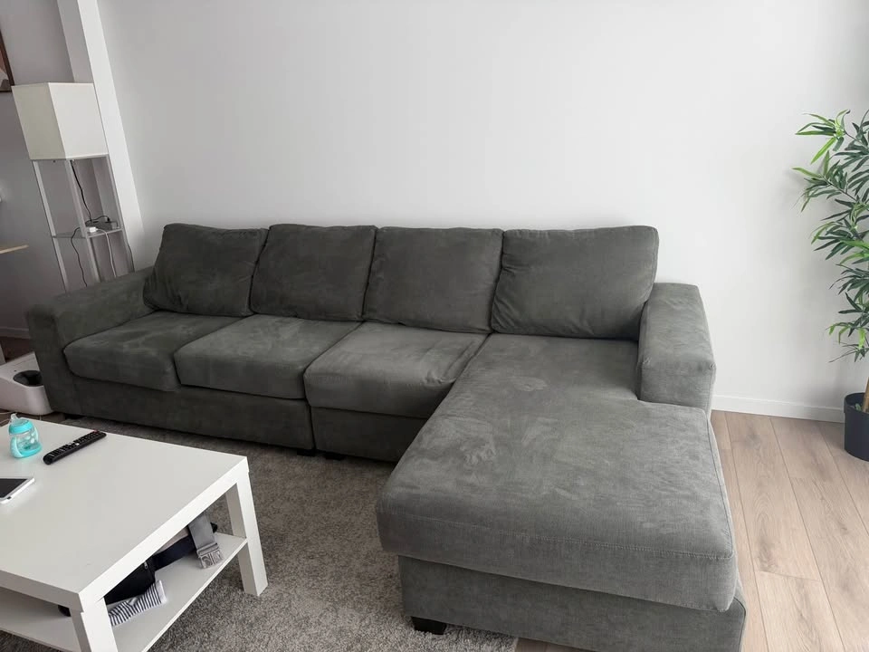Grey Sectional Couch (4 seater) - photo 3