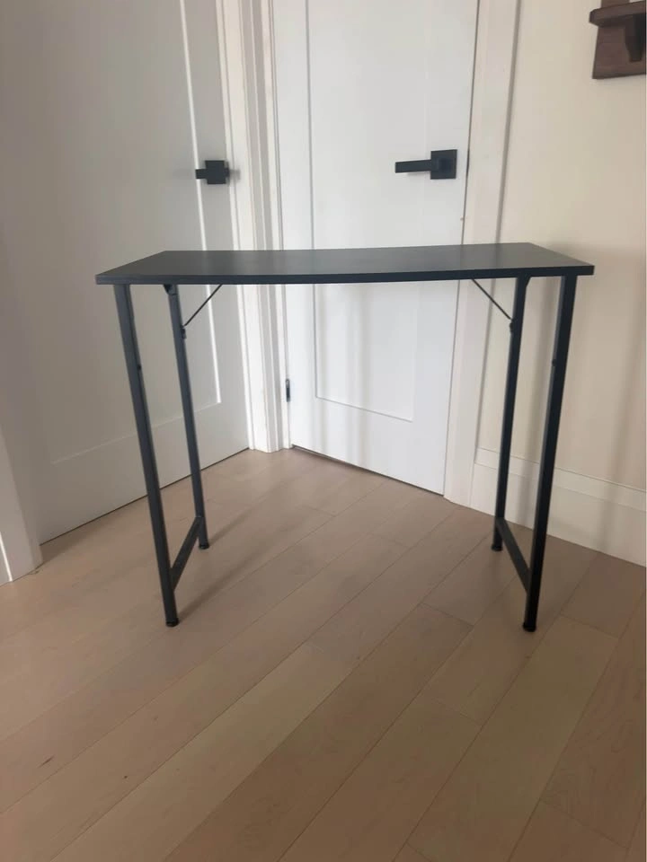 Black Chair Height Table - photo 2