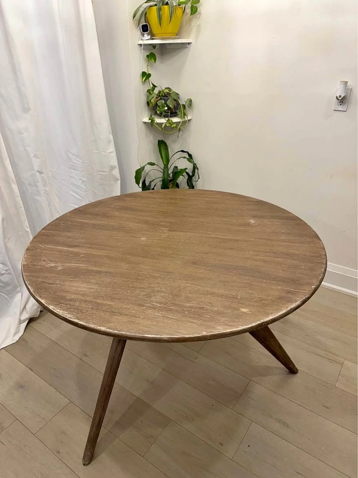 West Elm Omni 47" Dining Table