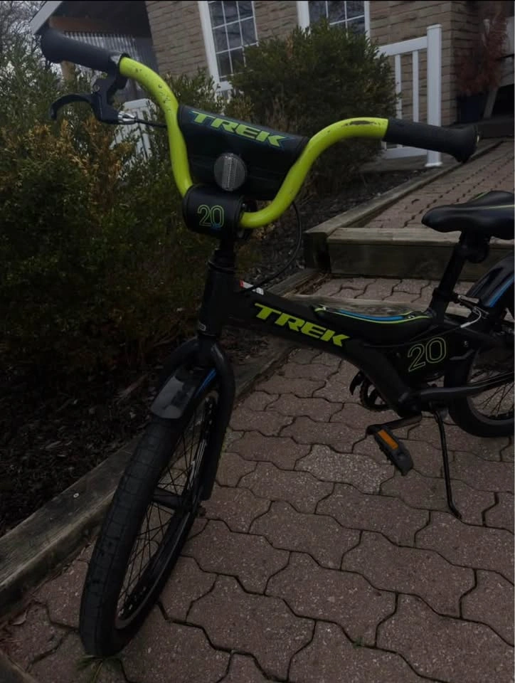 Trek Jet 20" Kids Bike - photo 3