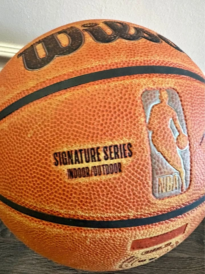 Wilson NBA Basketball Signature Edition