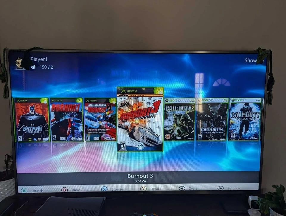 XBOX 360 SLIM W/ 250GB HDD, 30 ORIG GAMES, 40-50 360 GAMES - photo 4